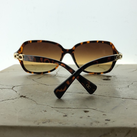 Oleg Cassini Big Round Tortoise Shell Frame Small Arm Yellow Tint - Picture 4 of 6